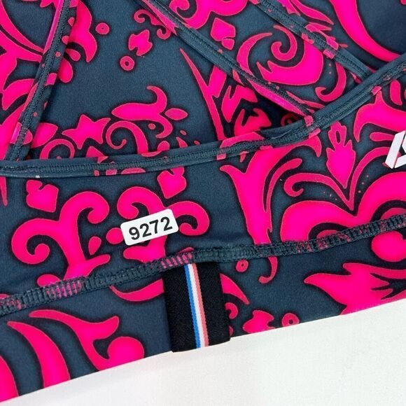 FourLaps Infinity Sports Bra Womens Large Black Red Workout Velvet Wallpaper NEW - Picture 8 of 8